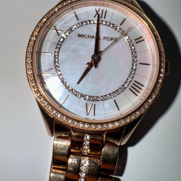 Michael Kors Lauryn Rose Gold Women’s Watch with Crystals - Picture 1 of 14